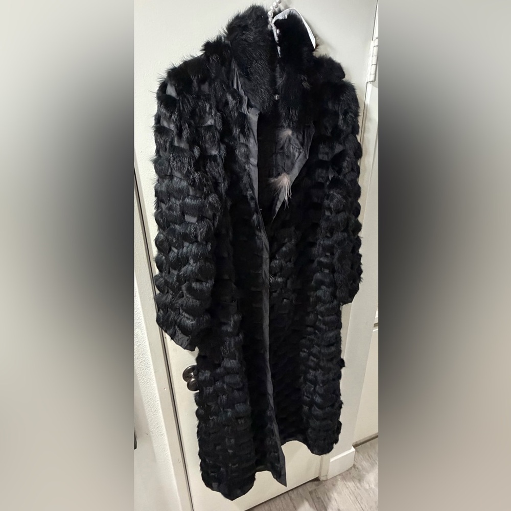 Real Rabbit Fur Coat Long  Black Medium EUC